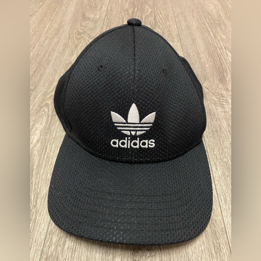 Adidas Black and White Trefoil Zig Stretch Cap